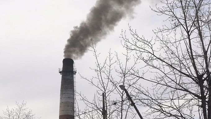 Черный дым над микрорайоном Улан-Удэ назвали «адской вакханалией»