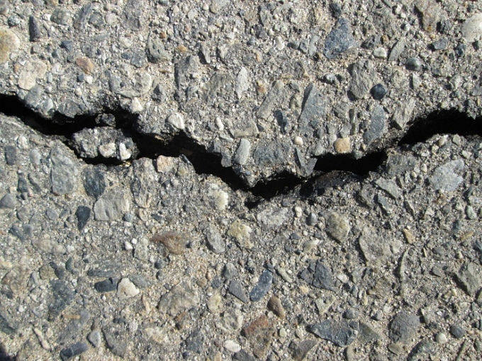 В Бурятии из-за якутского подрядчика сорвали ремонт дороги
