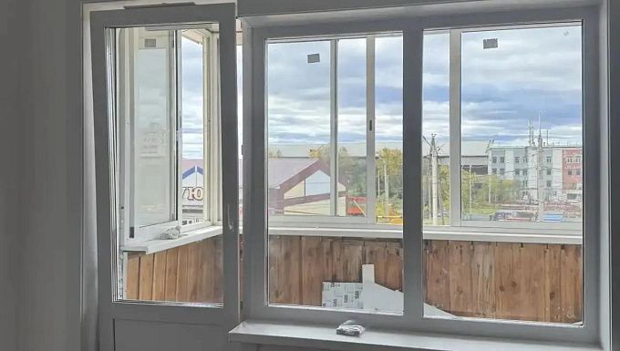 Шум от стройки путепровода в Улан-Удэ постараются снизить новыми окнами