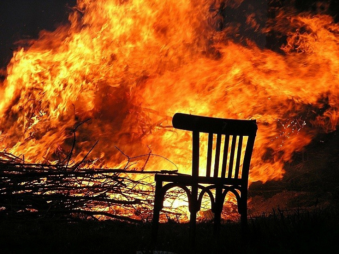 Житель Бурятии из мести решил спалить дом своего обидчика