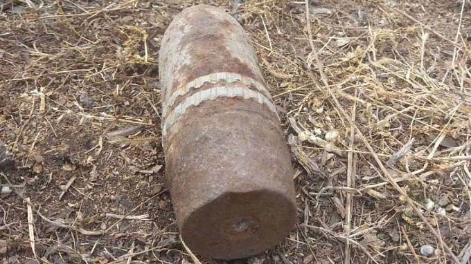 В Улан-Удэ семья нашла в купленном доме 85-мм снаряд