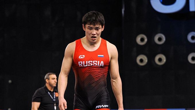 Борец из Бурятии выиграл серебро на первенстве России