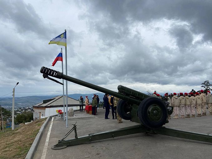 Торжественный залп произвели в Улан-Удэ 