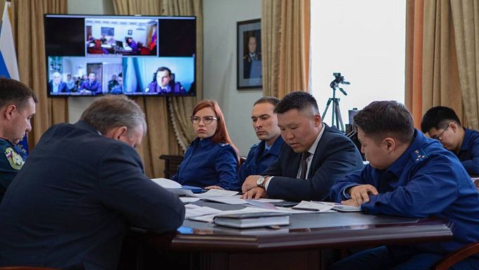 Слабо и неэффективно: главам двух районов Бурятии поручили усилить борьбу с лесными пожарами