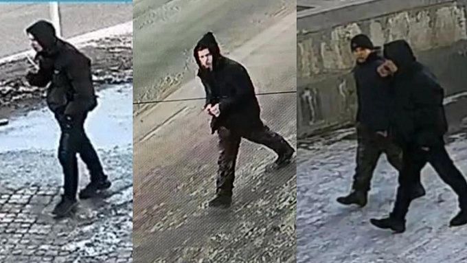 В Улан-Удэ разыскивают парней, ограбивших детей