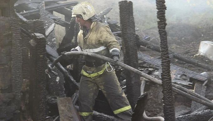 Сухостой, беспечность и мусор стали причинами 8 пожаров в Бурятии