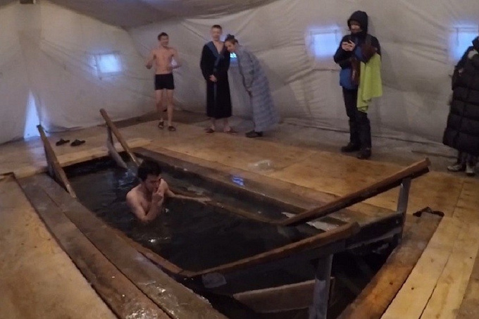 Стало известно, в каких районах Бурятии пройдут крещенские купания. ОБНОВЛЕНО
