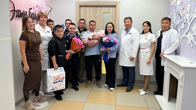 Лапочка-дочка: шестой ребенок родился у супругов в Улан-Удэ 